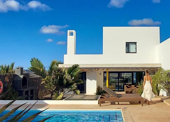 Sand Volcano Villa 2