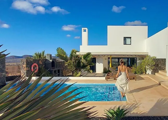 Sand Volcano Villa 2